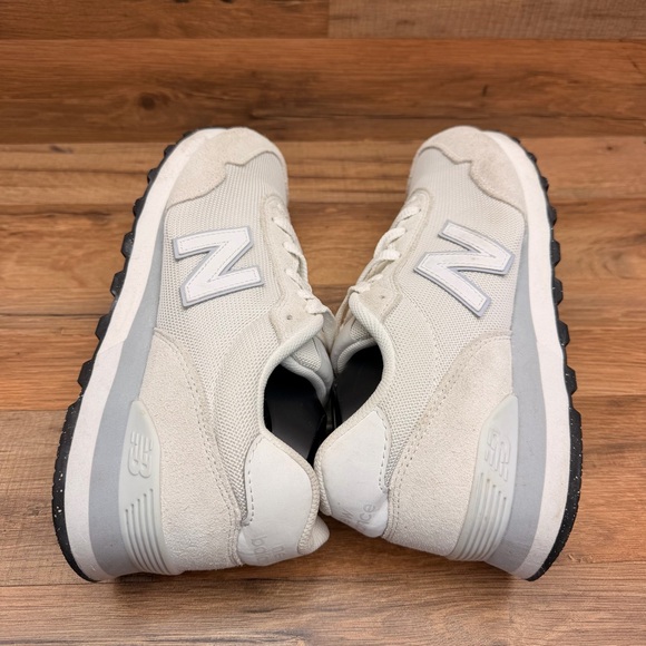 NEW BALANCE 515 V3 women size 10  white Running Athletic Sneakers - Picture 4 of 9